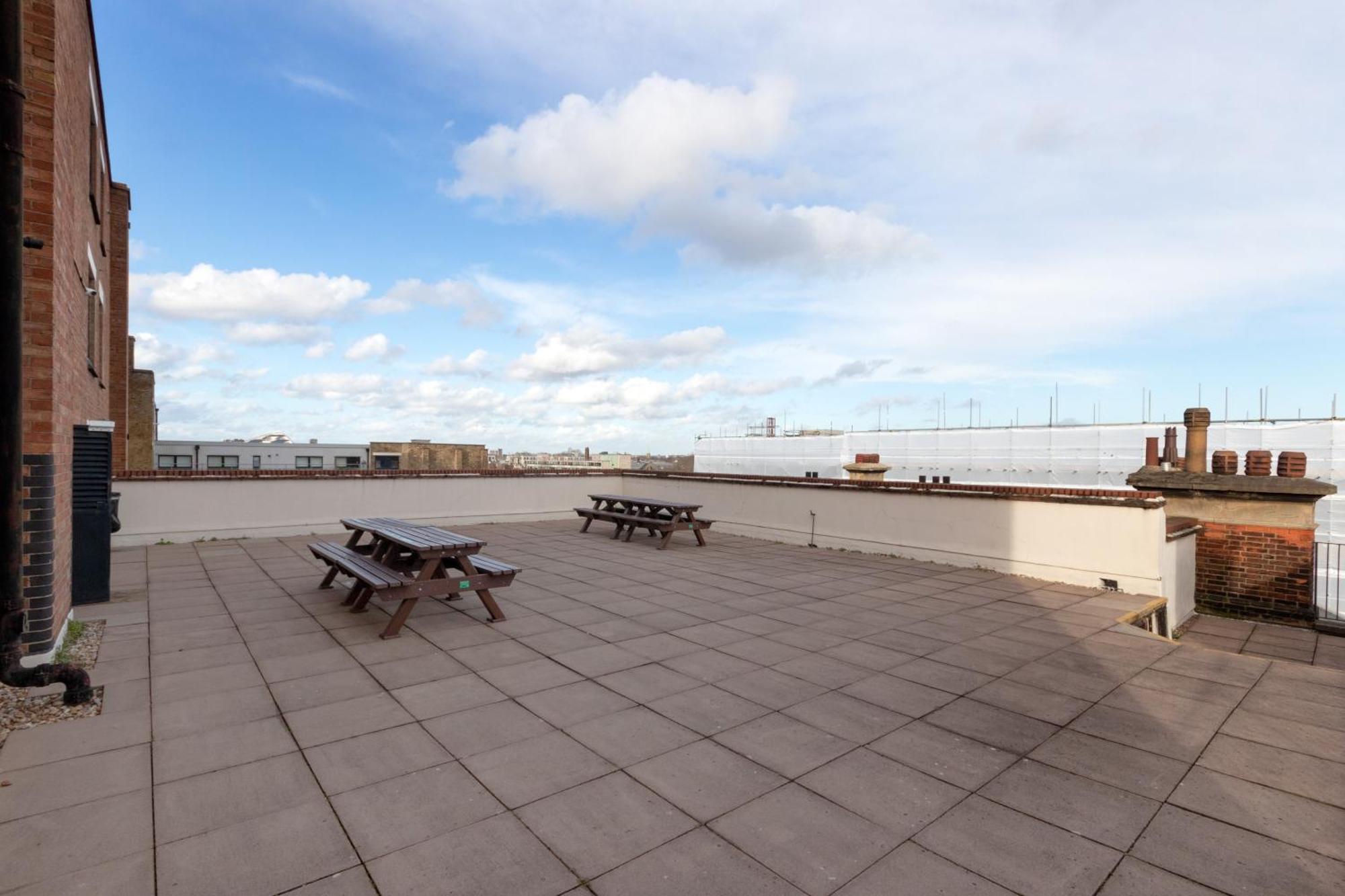 2 Bed Bethnal Green Penthouse لندن المظهر الخارجي الصورة